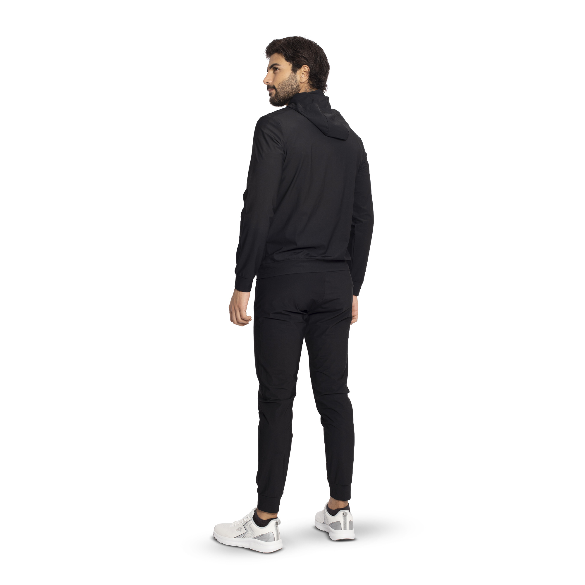 irun-tienda-online-deporte-las-mejores-zapatillas-accesorios-deportivos-hombre-mujer-ninos-futbol-deporte-promocion-peru-compra-ahora