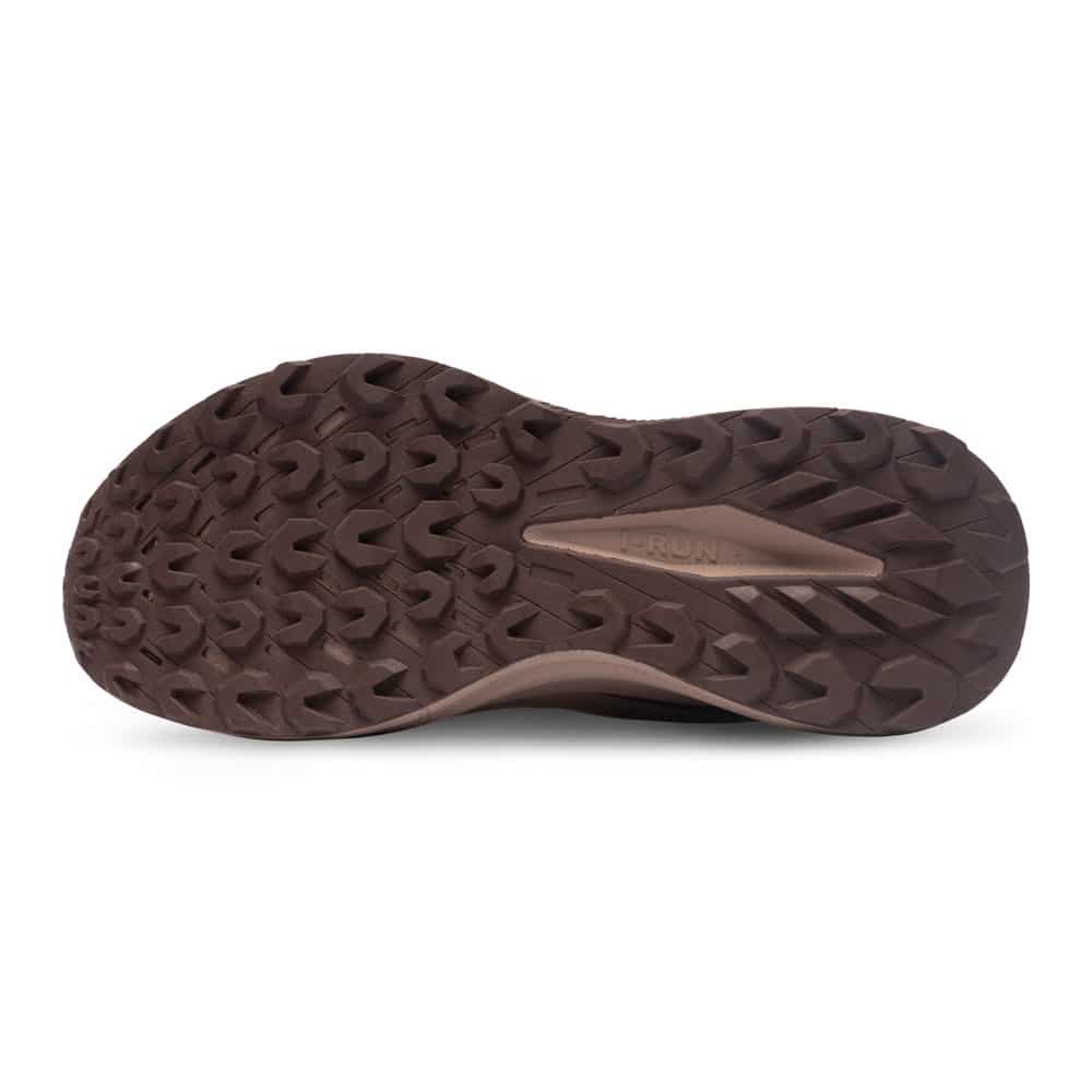 irun-tienda-online-deporte-las-mejores-zapatillas-accesorios-deportivos-hombre-mujer-ninos-futbol-deporte-promocion-peru-compra-ahora
