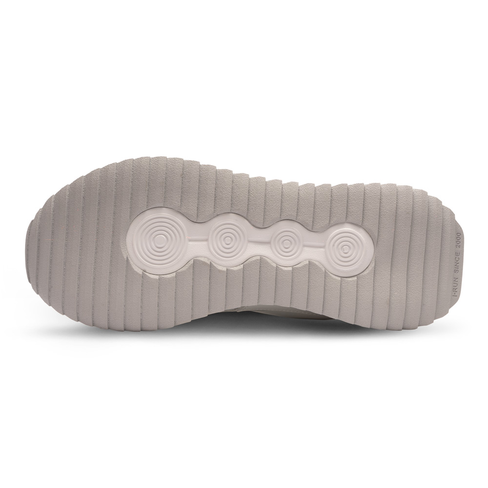 slyder2-web-1-irun-tienda-online-deporte-las-mejores-zapatillas-accesorios-deportivos-hombre-mujer-ninos-futbol-deporte-promocion-peru-compra-ahora.jpg