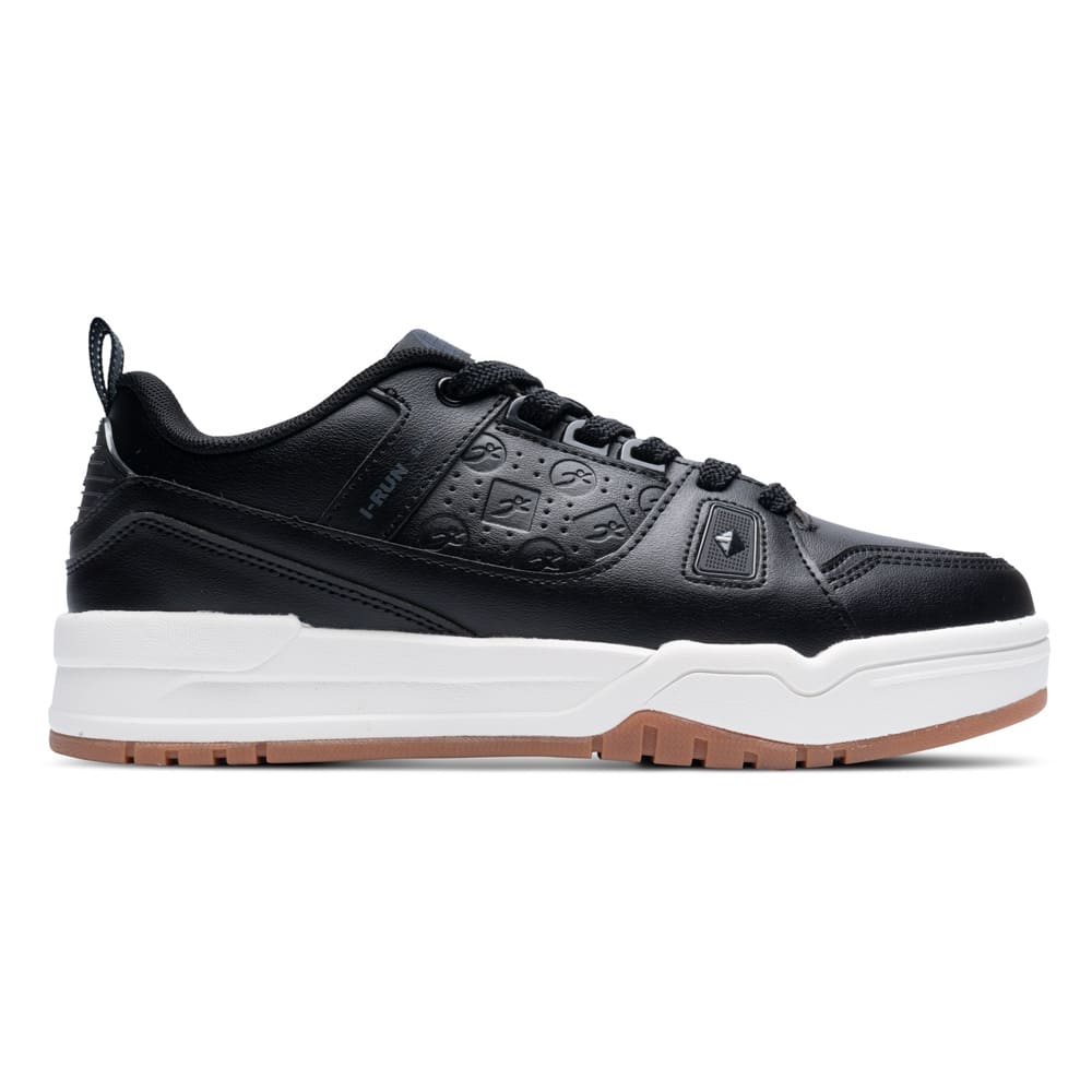 slyder2-web-1-irun-tienda-online-deporte-las-mejores-zapatillas-accesorios-deportivos-hombre-mujer-ninos-futbol-deporte-promocion-peru-compra-ahora.jpg