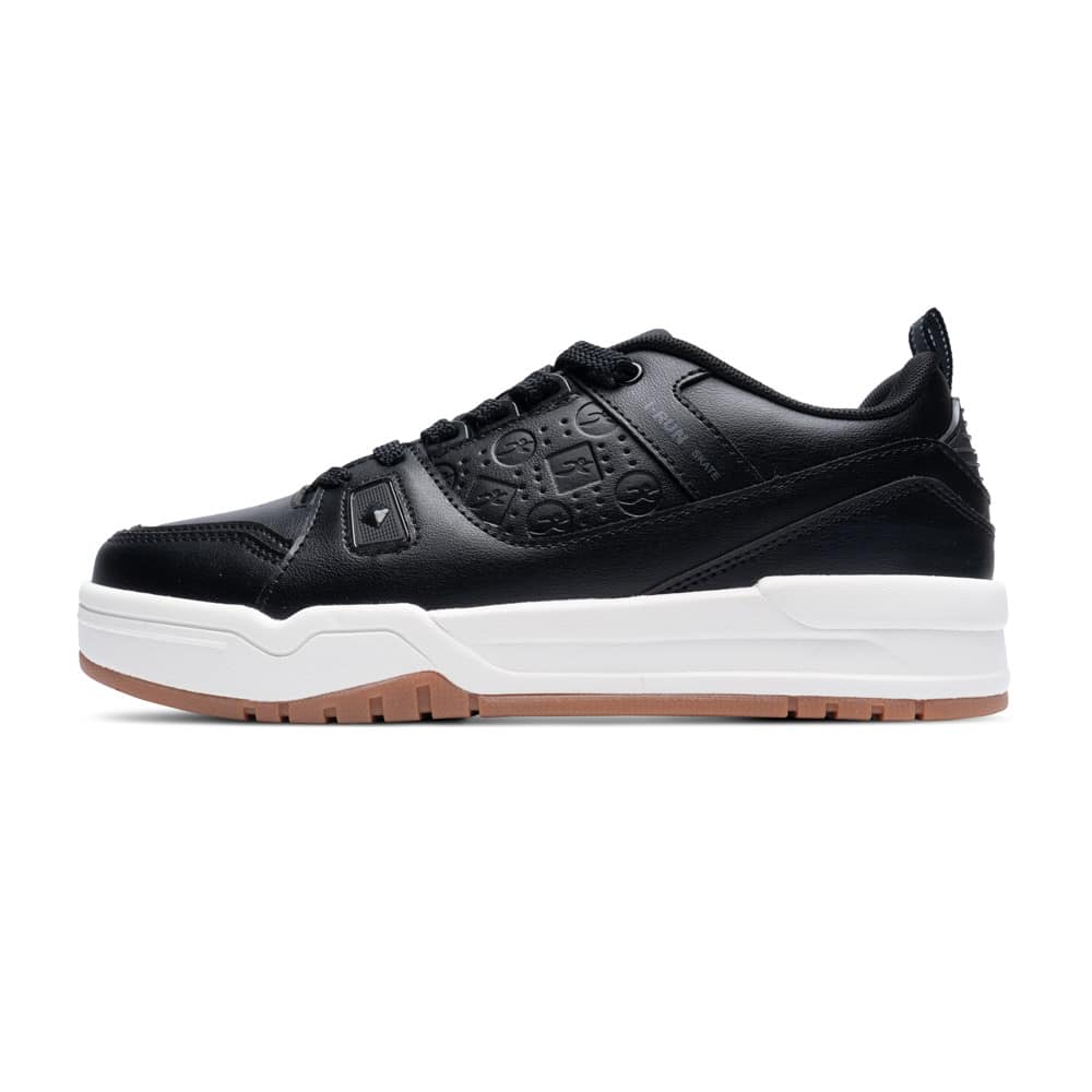 slyder2-web-1-irun-tienda-online-deporte-las-mejores-zapatillas-accesorios-deportivos-hombre-mujer-ninos-futbol-deporte-promocion-peru-compra-ahora.jpg