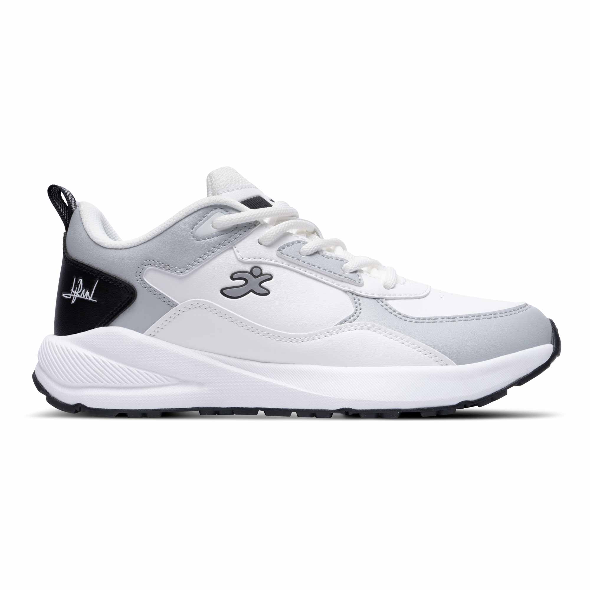 slyder2-web-1-irun-tienda-online-deporte-las-mejores-zapatillas-accesorios-deportivos-hombre-mujer-ninos-futbol-deporte-promocion-peru-compra-ahora.jpg